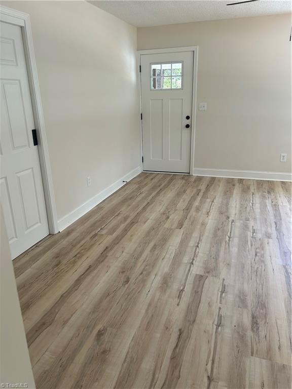 5726 Edgar Road Archdale, NC 27263 - Photo 8 of 18
