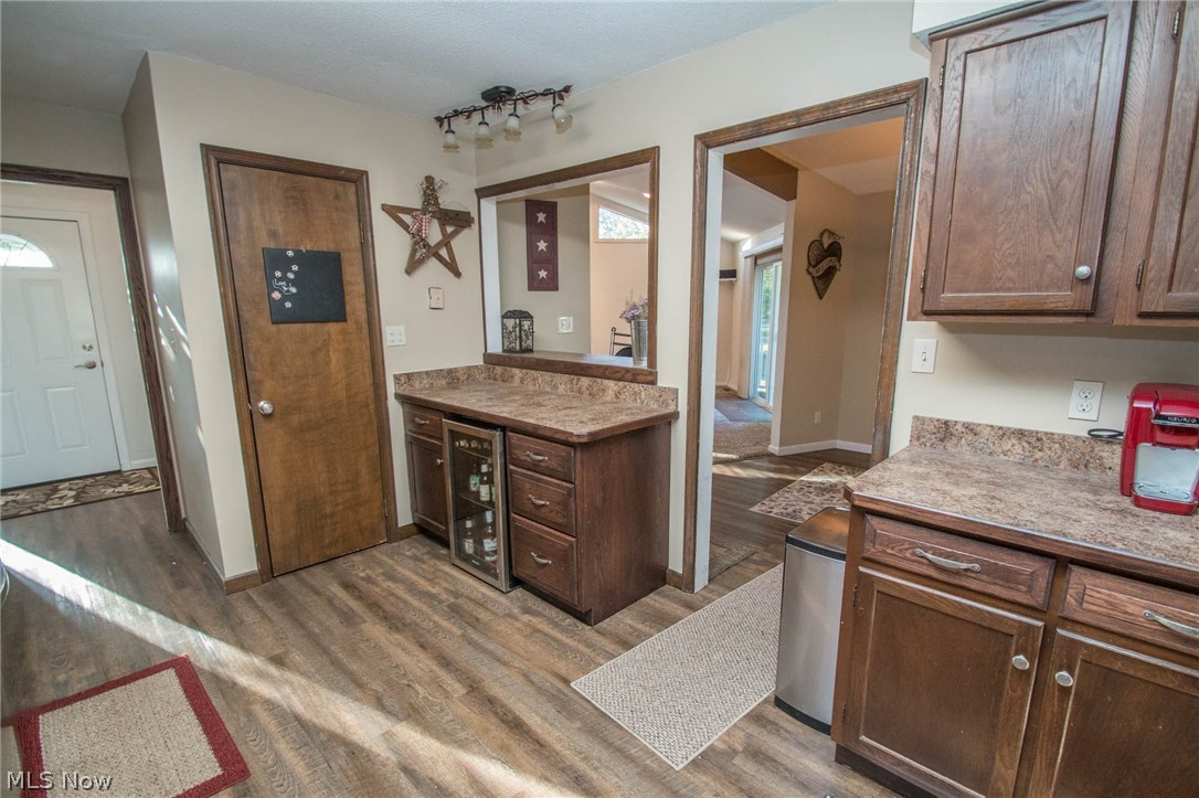 6503 Oberlin Road Lorain, OH 44053 - Photo 8 of 35 Gallery Image 8