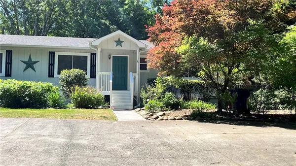 $1,550 | 322 Powder Springs Street, Hiram, GA 30141