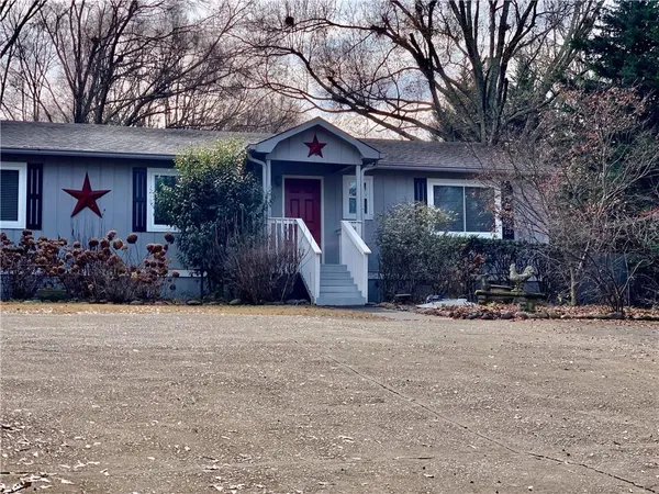 $1,650 | 322 Powder Springs Street, Hiram, GA 30141