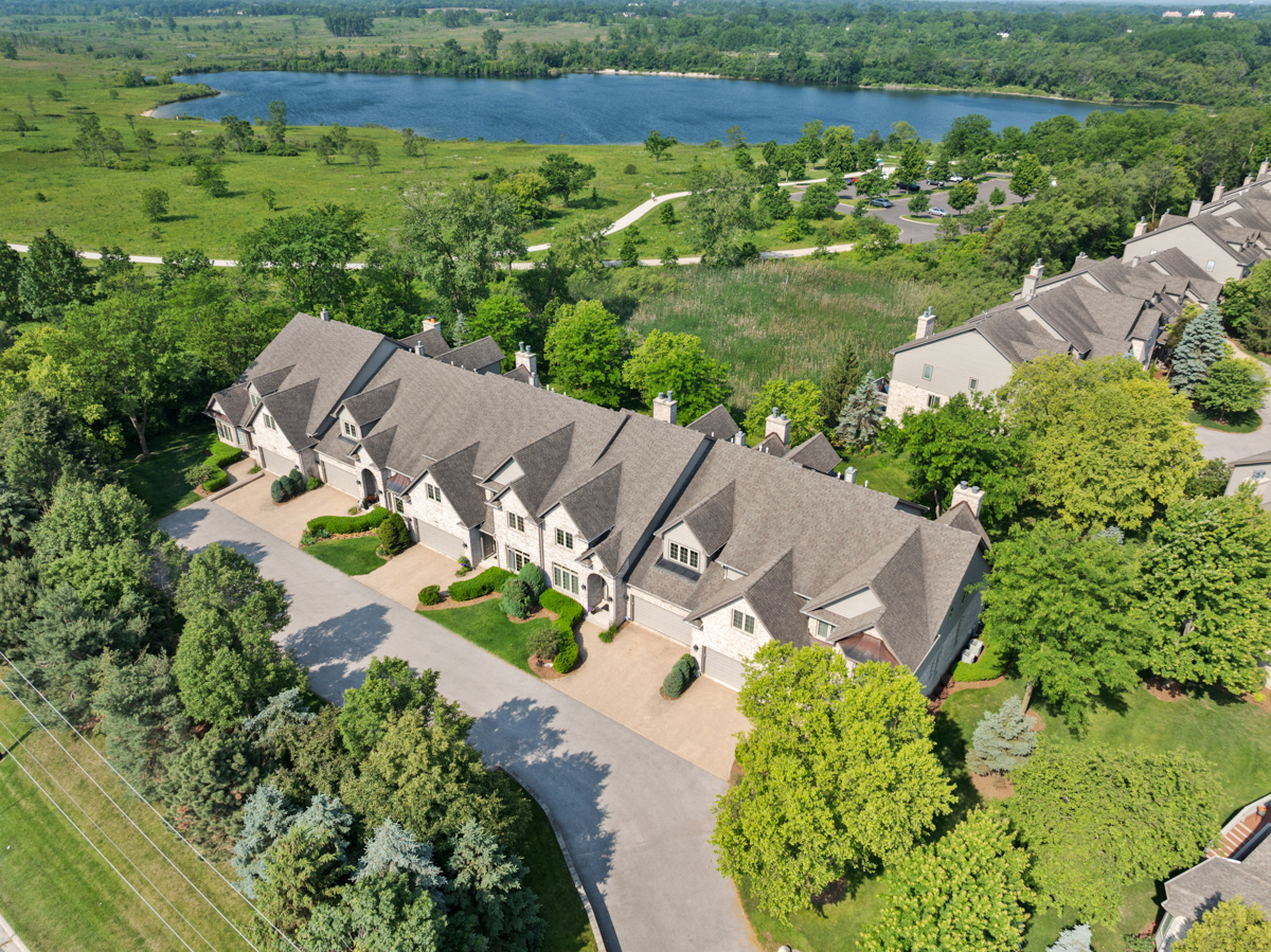 1835 Rizzi Lane Bartlett, IL 60103 - Photo 4 of 44
