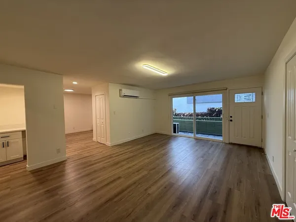 $3,500 | 314 South Clark Drive, Unit 2, Los Angeles, CA 90048