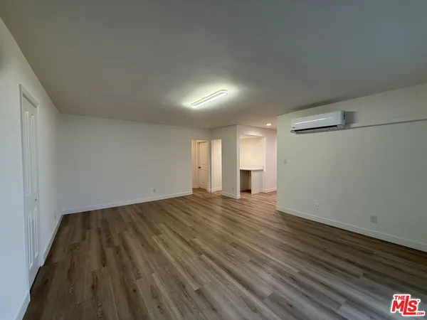 $3,500 | 314 South Clark Drive, Unit 2, Los Angeles, CA 90048