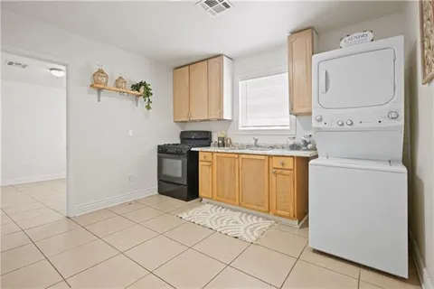 $325,000 | 2019-21 Kerlerec Street, New Orleans, LA 70116