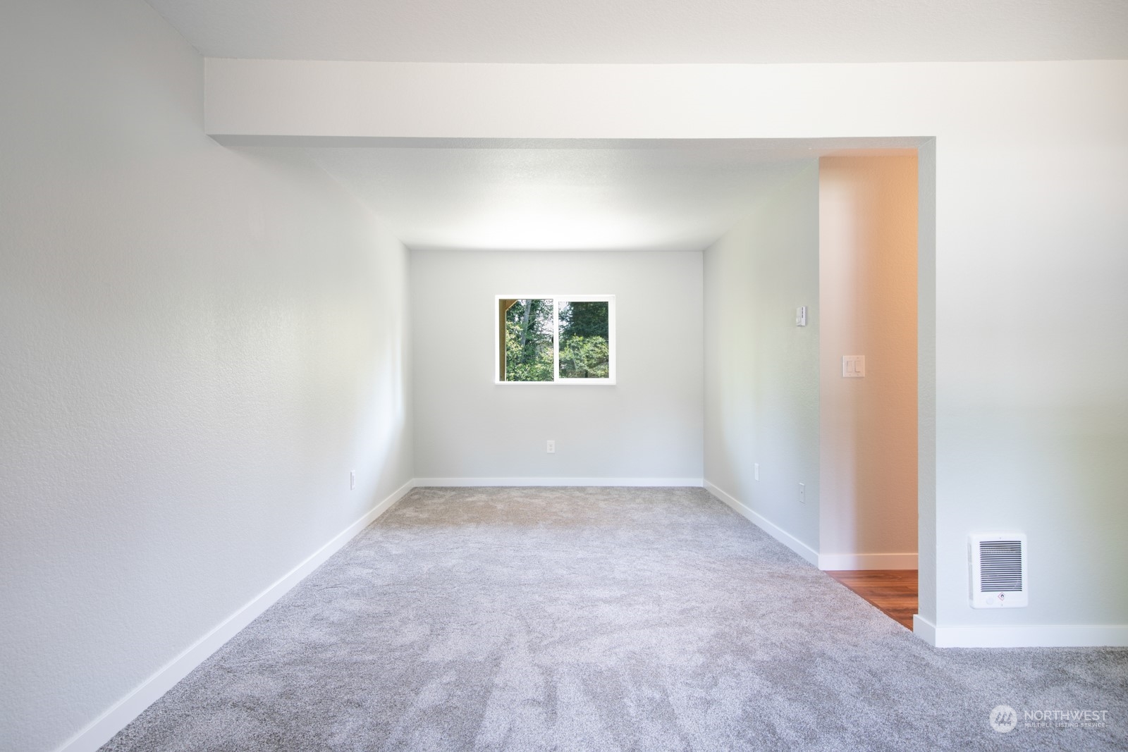 7715 Lower Ridge Road Everett, WA 98203 - Photo 21 of 30 an empty room with a window