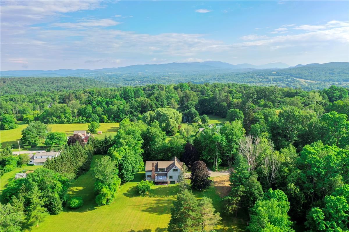 230 Walloomsac Road Bennington, VT 05201 - Photo 5 of 40