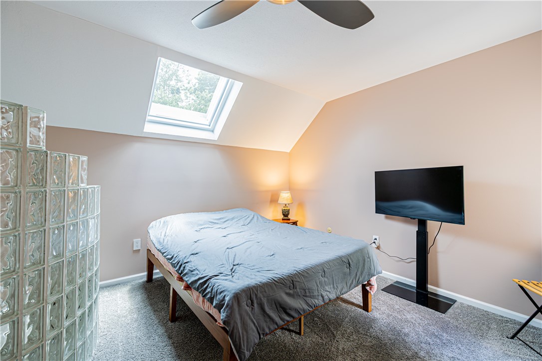 957 East Avenue Rochester, NY 14607 - Photo 19 of 27