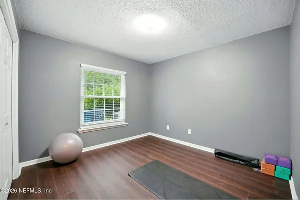 $2,400 | 832 Heritage Lakes Drive, Jacksonville, FL 32218