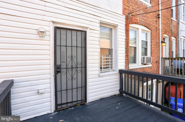 $1,650 | 3706 Harlem Avenue, Baltimore, MD 21229