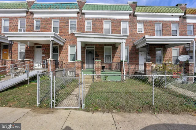 $1,650 | 3706 Harlem Avenue, Baltimore, MD 21229