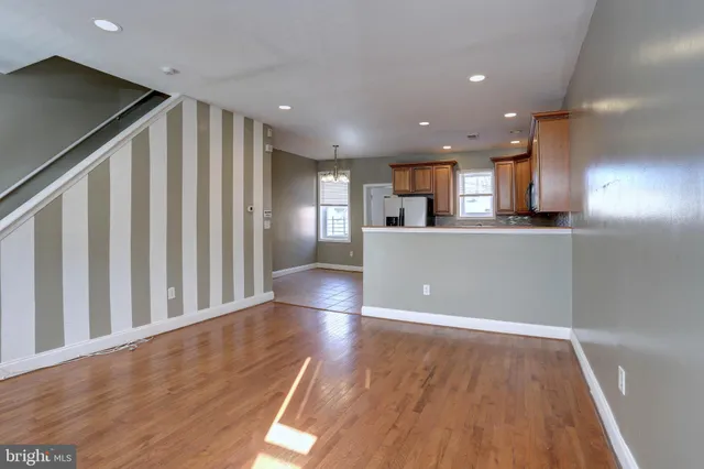 $1,650 | 3706 Harlem Avenue, Baltimore, MD 21229