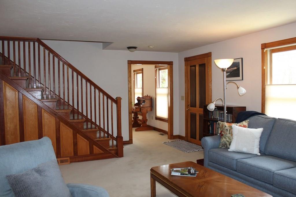 379 Fowler Road Northbridge, MA 01534 - Photo 13 of 33