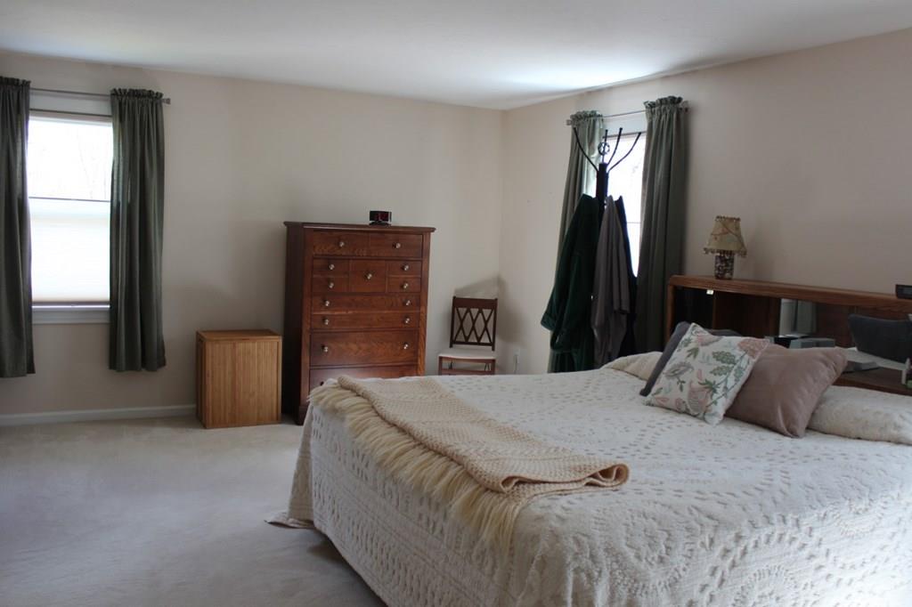 379 Fowler Road Northbridge, MA 01534 - Photo 21 of 33