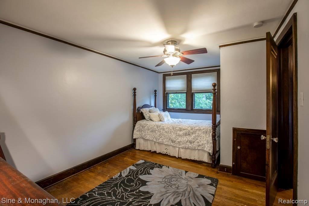 205 Merriweather Road Grosse Pointe Farms, MI 48236 - Photo 26 of 36