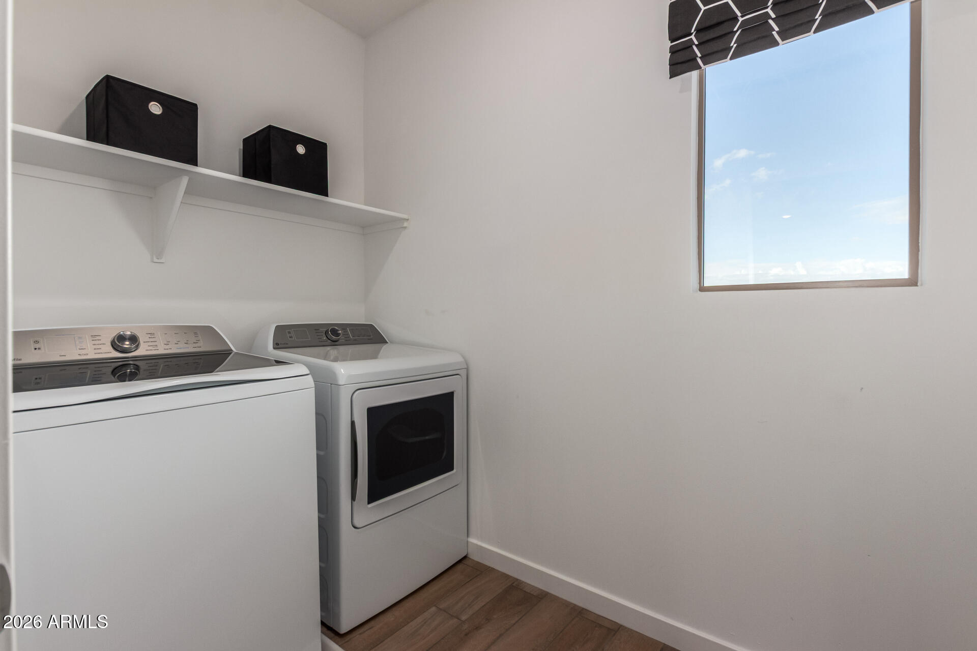 7576 West Darrow Street Laveen, AZ 85339 - Photo 30 of 44 laundry