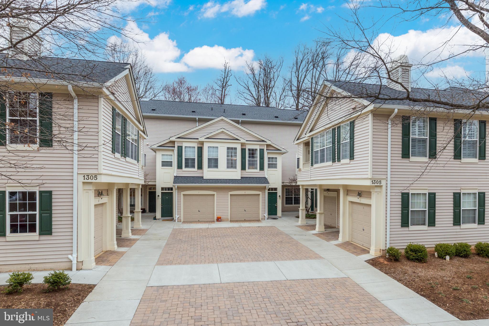1305 Windleaf Drive, Unit 170 Reston, VA 20194 - Photo 2 of 32 Gallery Image 2