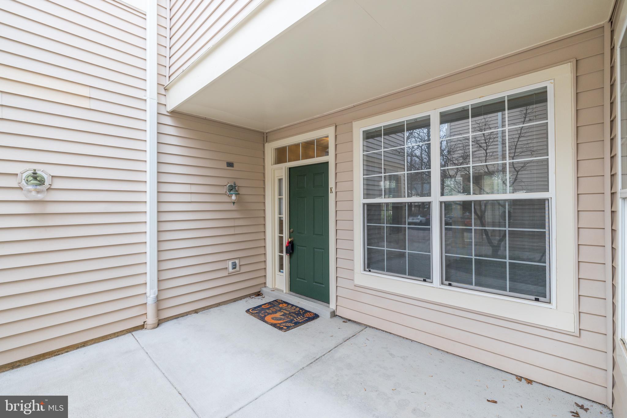 1305 Windleaf Drive, Unit 170 Reston, VA 20194 - Photo 4 of 32 Gallery Image 4
