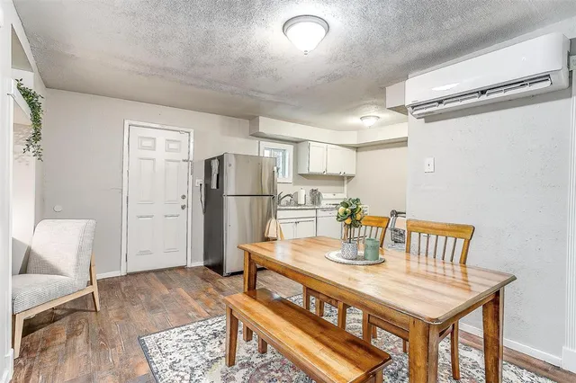 $1,275 | 402 Northwest 5th Street, Mineral Wells, TX 76067