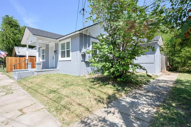 $1,275 | 402 Northwest 5th Street, Mineral Wells, TX 76067