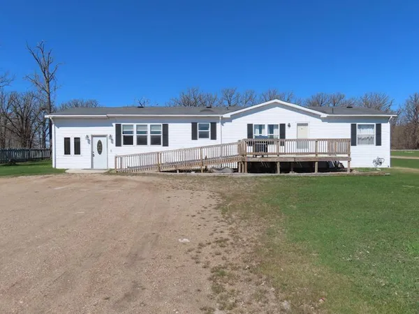 $174,900 | 18340 Highway 59, Thief River Falls, MN 56701