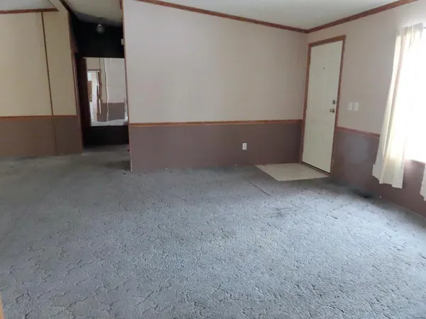$179,900 | 18340 Highway 59, Thief River Falls, MN 56701