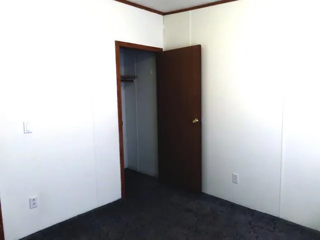 $179,900 | 18340 Highway 59, Thief River Falls, MN 56701