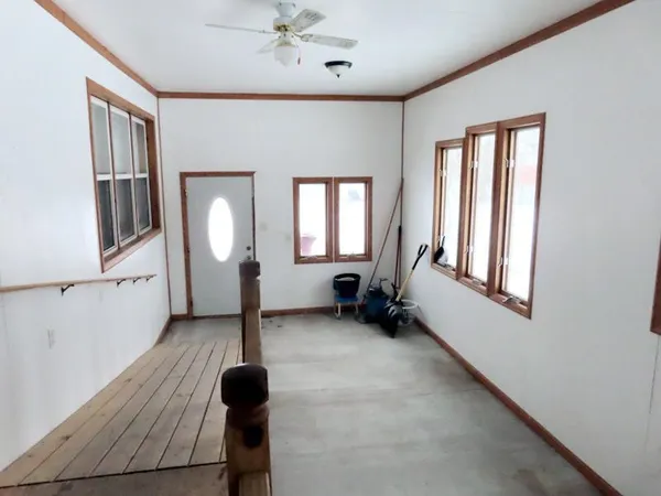 $179,900 | 18340 Highway 59, Thief River Falls, MN 56701