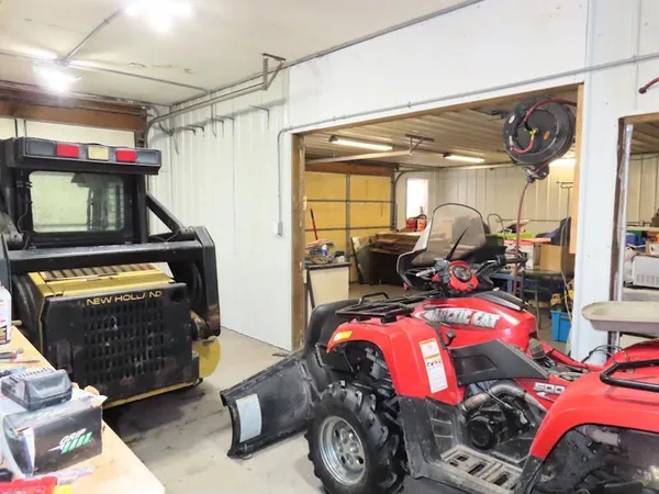 $179,900 | 18340 Highway 59, Thief River Falls, MN 56701