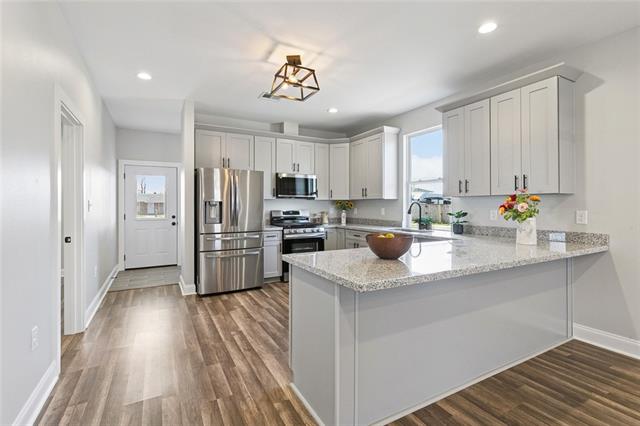 2201 Venus Place Violet, LA 70092 - Photo 4 of 12