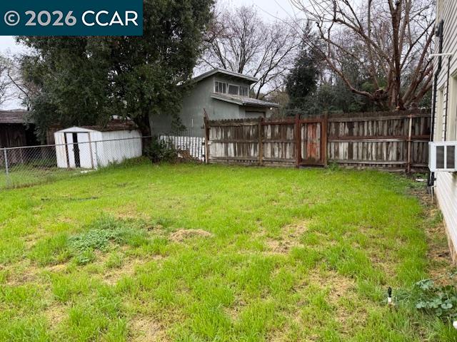 1830 Scott Road Concord, CA 94519 - Photo 11 of 12 a backyard of a house with table and chairs