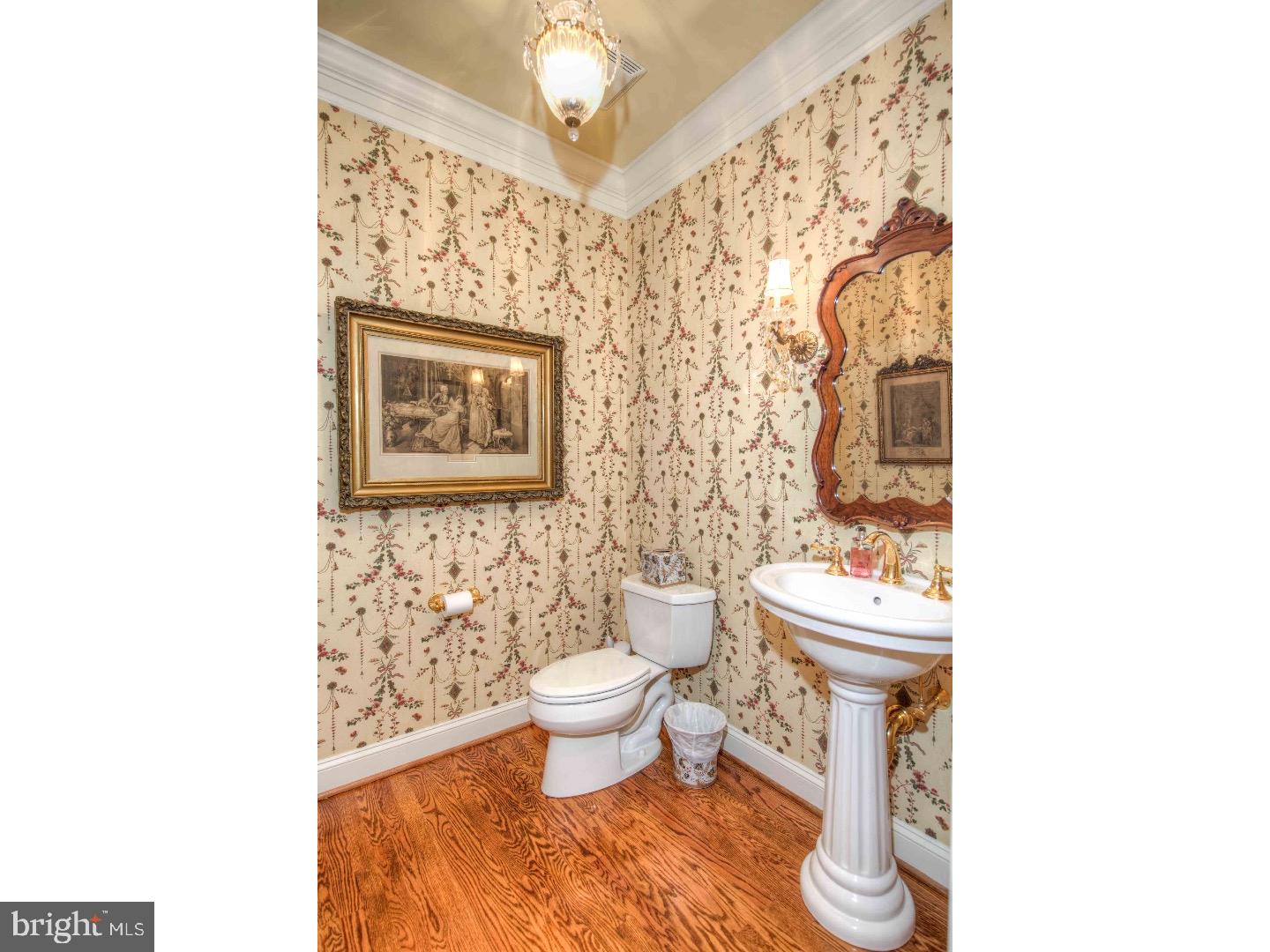 1012 Whitegate Road Wayne, PA 19087 - Photo 16 of 25