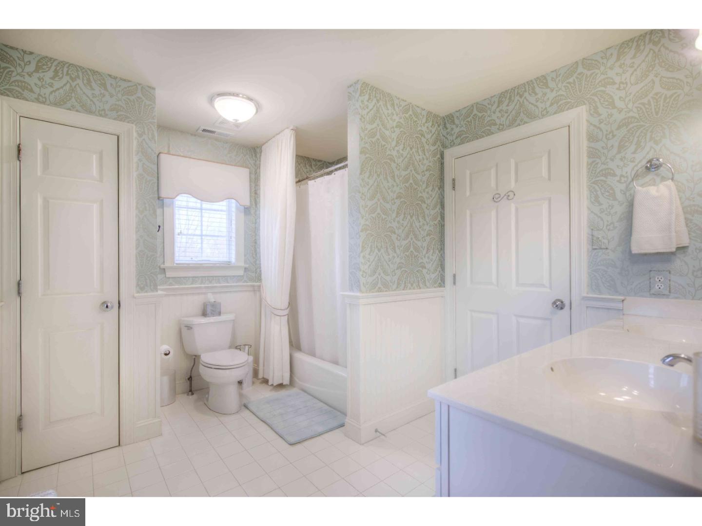 1012 Whitegate Road Wayne, PA 19087 - Photo 22 of 25