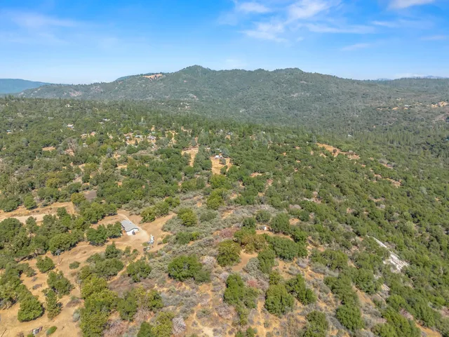 $699,000 | 58569 Road 601, Ahwahnee, CA 93601