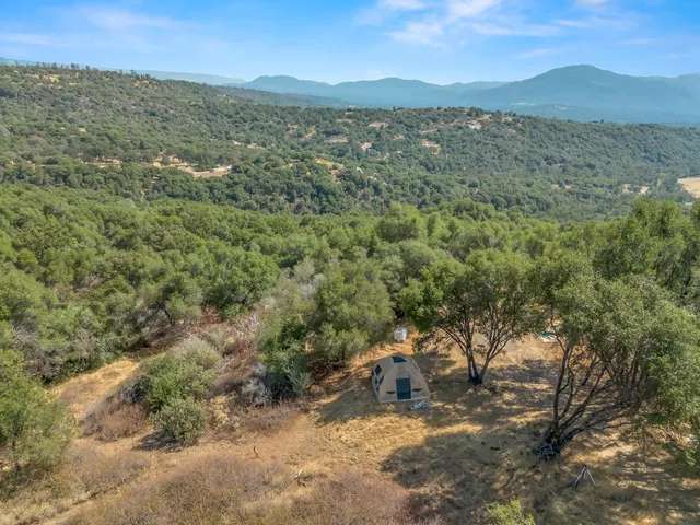 $699,000 | 58569 Road 601, Ahwahnee, CA 93601