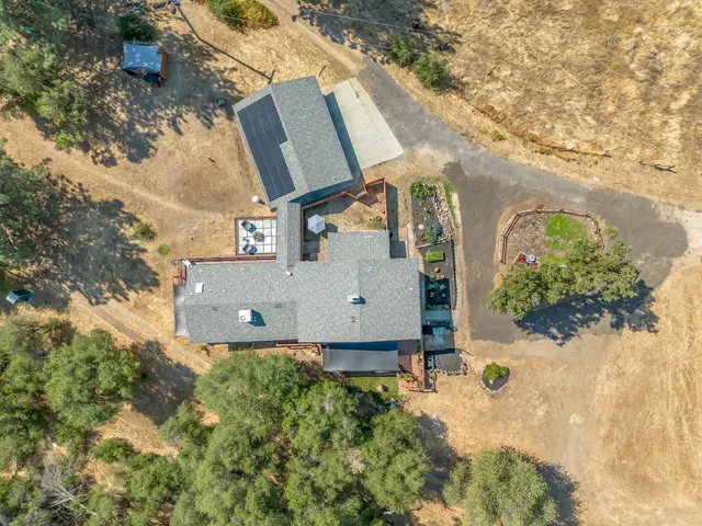 $699,000 | 58569 Road 601, Ahwahnee, CA 93601
