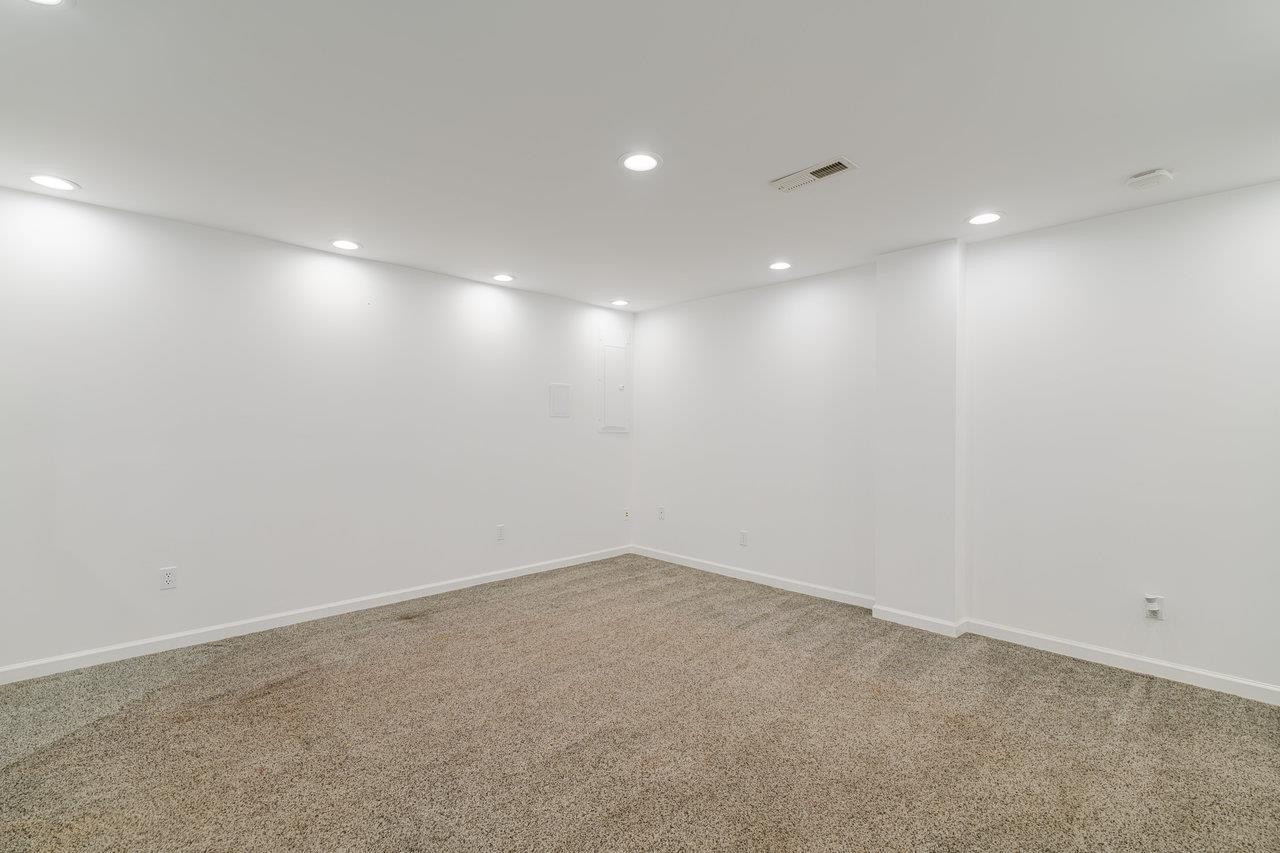 1271 King Edwards Way Harrisonburg, VA 22801 - Photo 63 of 75 a view of empty room