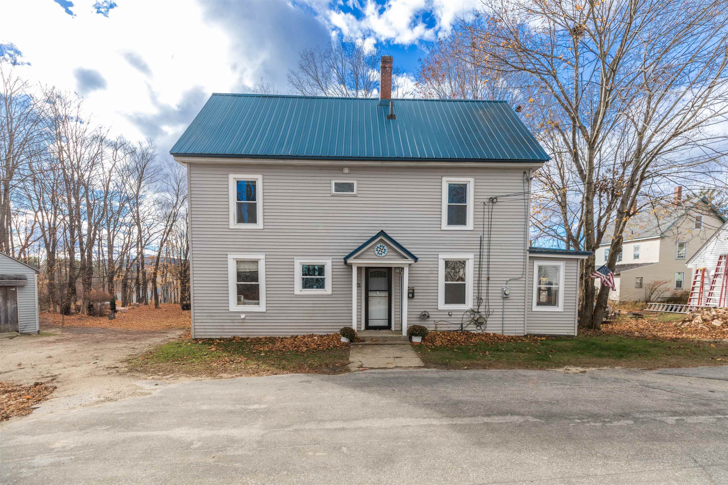 7 Town Road Farmington, NH 03835 - Photo 1 of 34 Gallery Image 1