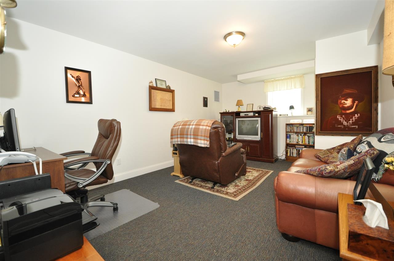 10 Spring Street Goffstown, NH 03045 - Photo 15 of 16 Gallery Image 15