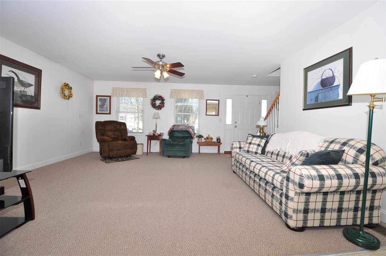 10 Spring Street Goffstown, NH 03045 - Photo 5 of 16 Gallery Image 5