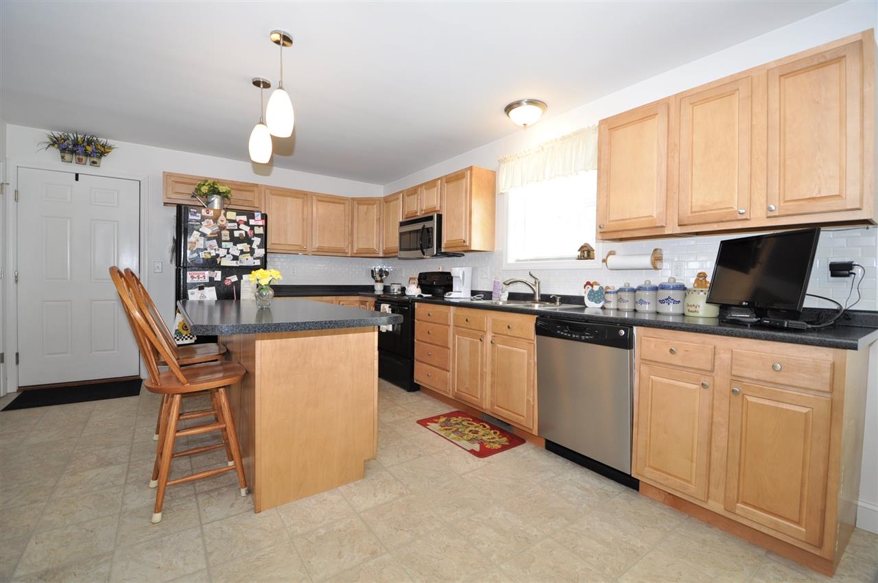 10 Spring Street Goffstown, NH 03045 - Photo 7 of 16 Gallery Image 7