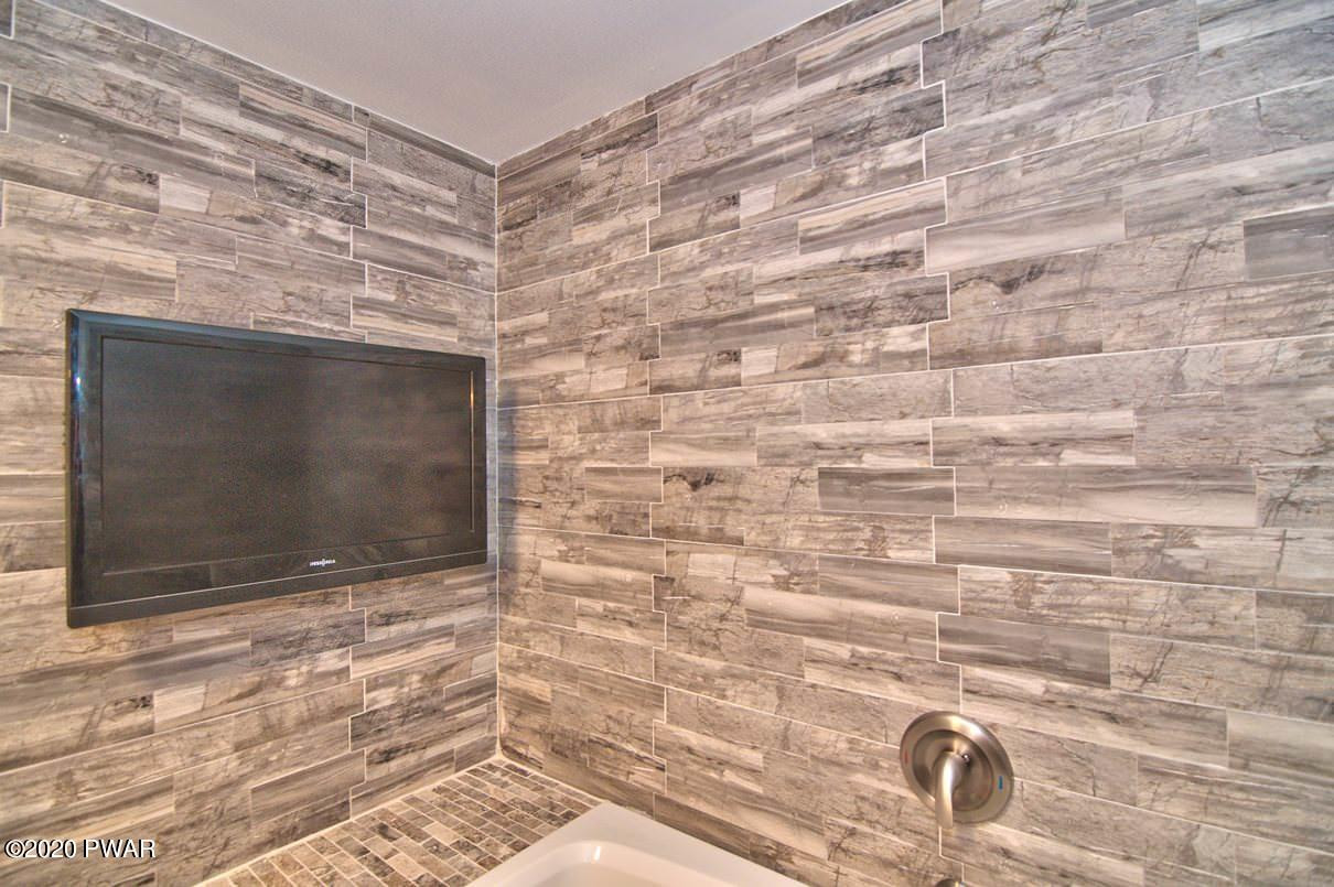 43 High Point Drive Lake Ariel, PA 18436 - Photo 54 of 75