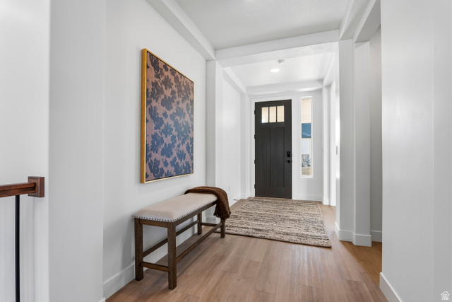 624 North Legend Circle, Unit 480 Mapleton, UT 84664 - Photo 3 of 34 Foyer featuring baseboards and light wood-style floors