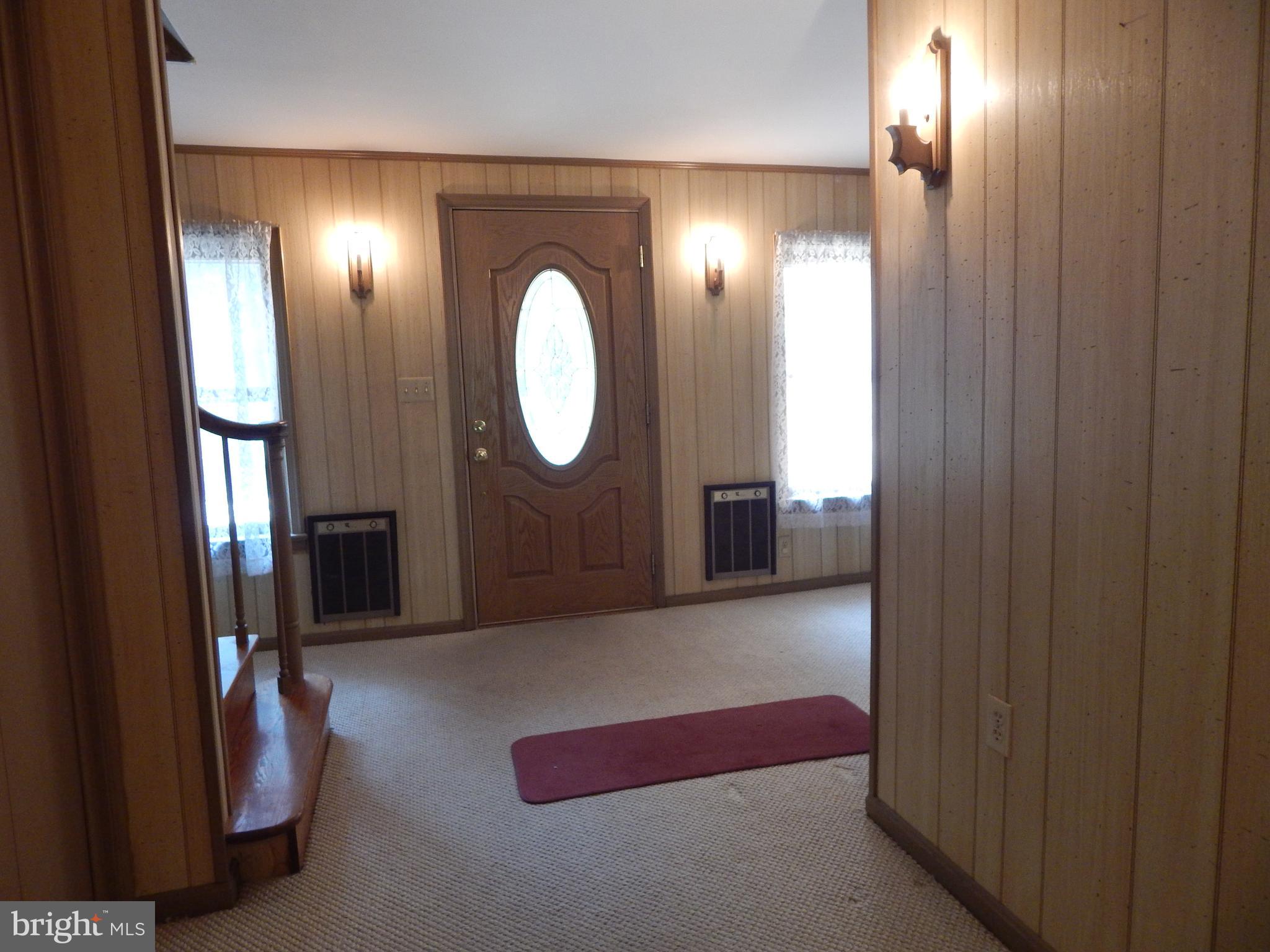 7701 Old Receiver Road Frederick, MD 21702 - Photo 21 of 41 Foyer