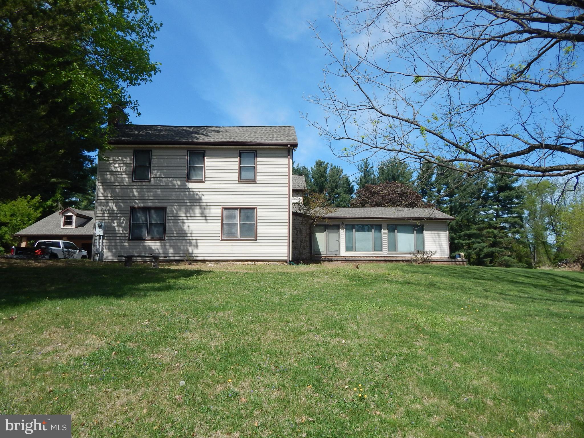 7701 Old Receiver Road Frederick, MD 21702 - Photo 4 of 41