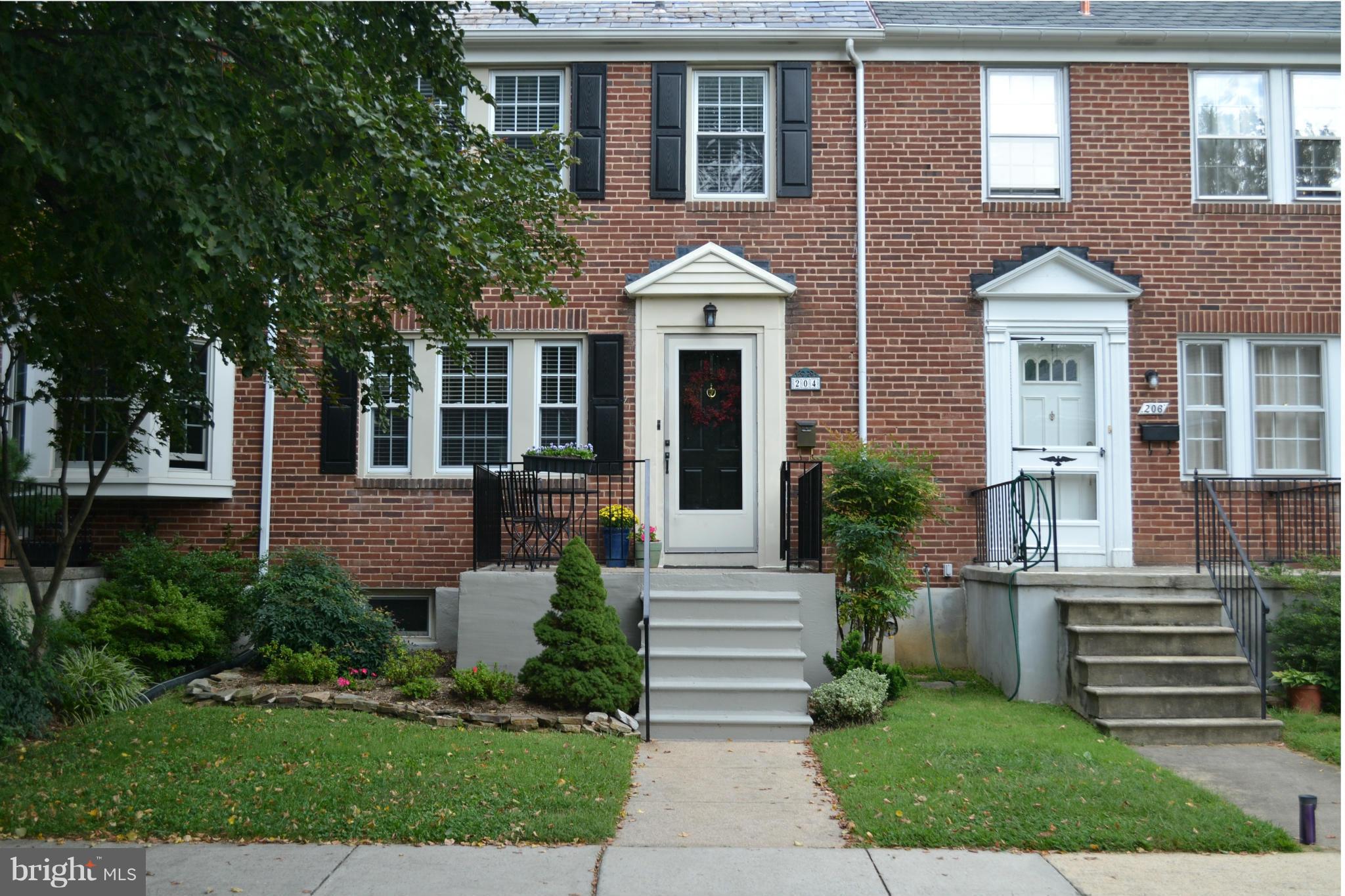 204 Overbrook Road Baltimore, MD 21212 - Photo 1 of 28 Exterior (Front)