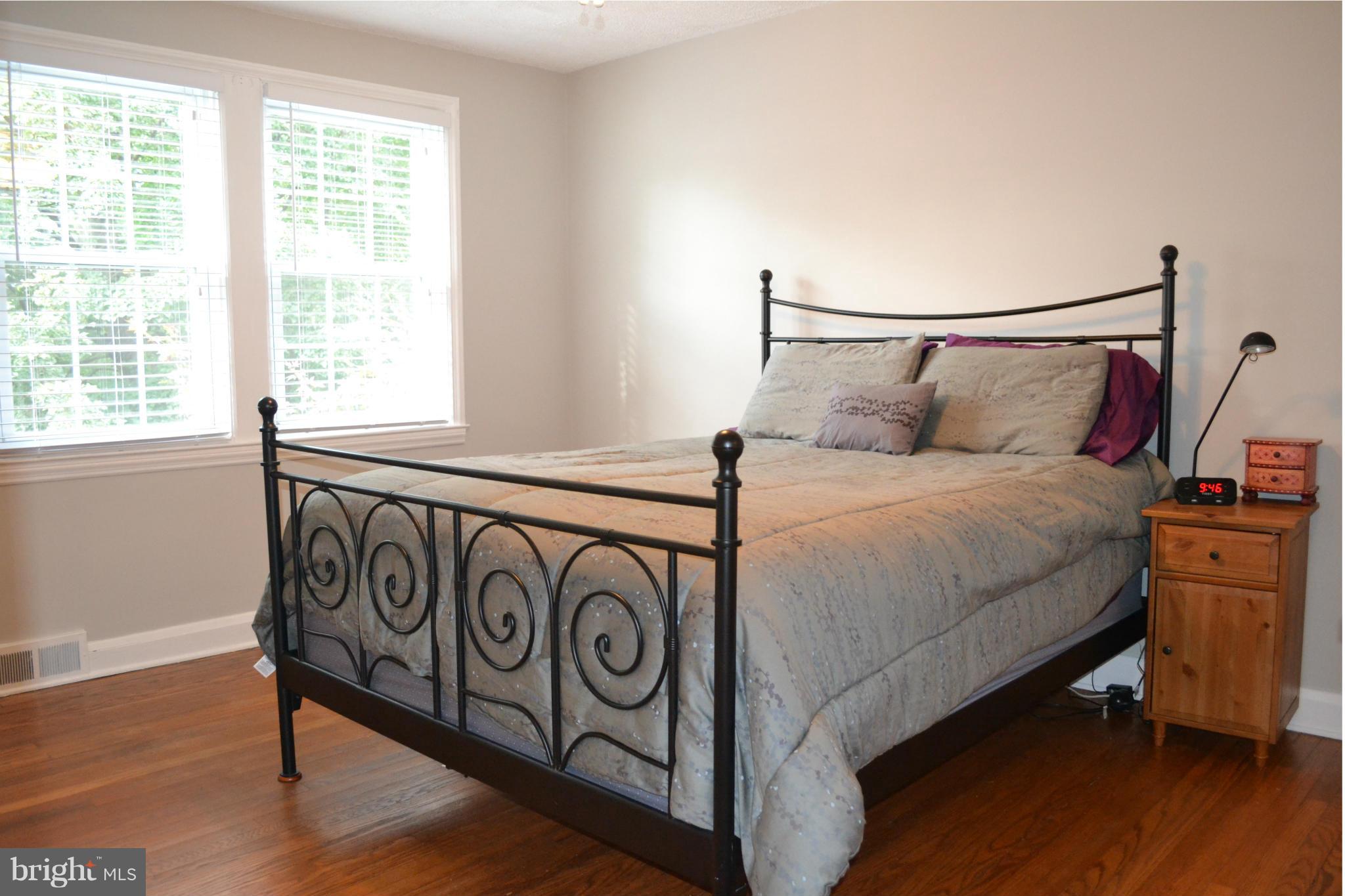 204 Overbrook Road Baltimore, MD 21212 - Photo 9 of 28 Bath (Master)