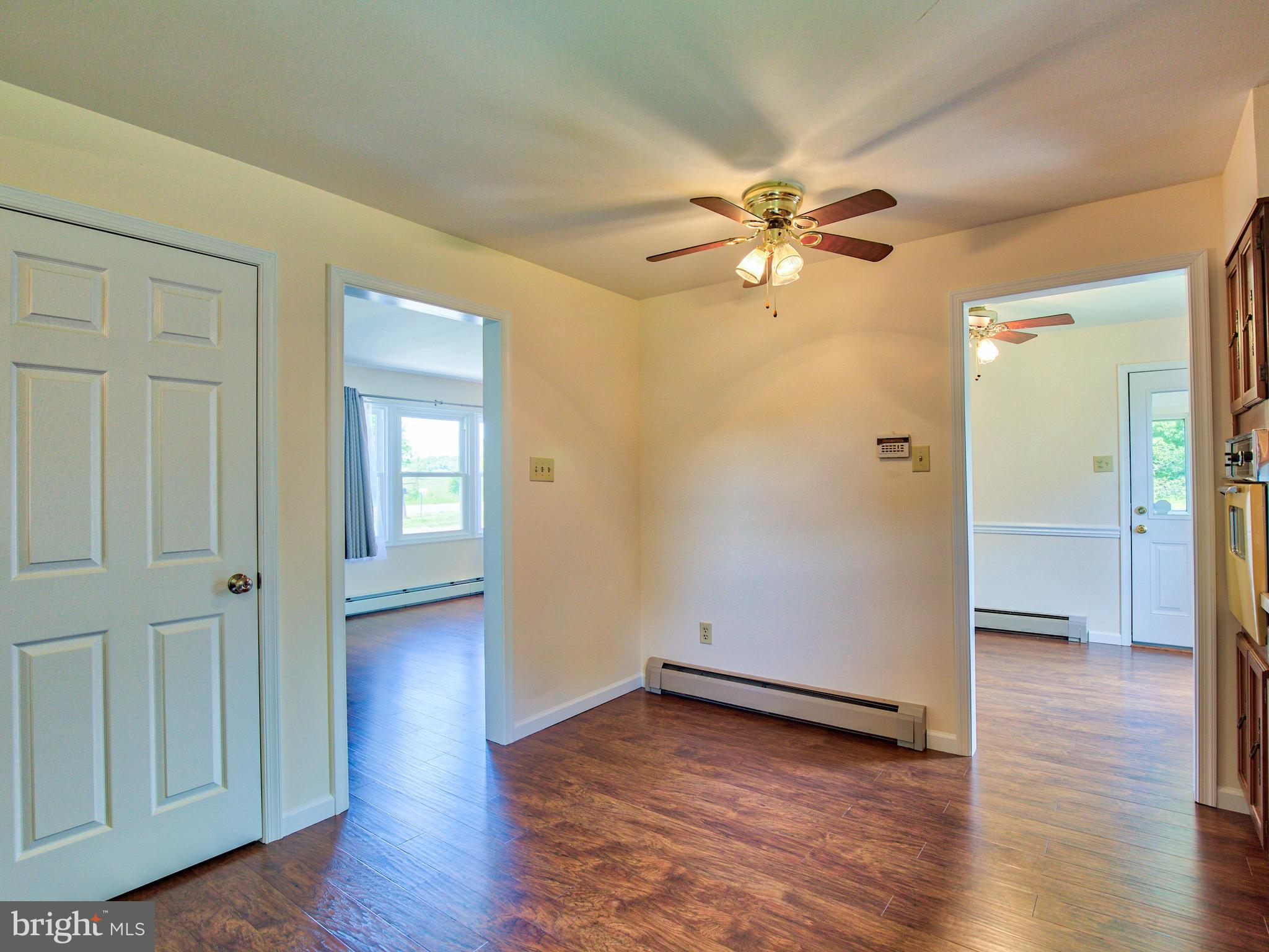 1274 Welltown Road Clear Brook, VA 22624 - Photo 17 of 35 Kitchen (eat in)