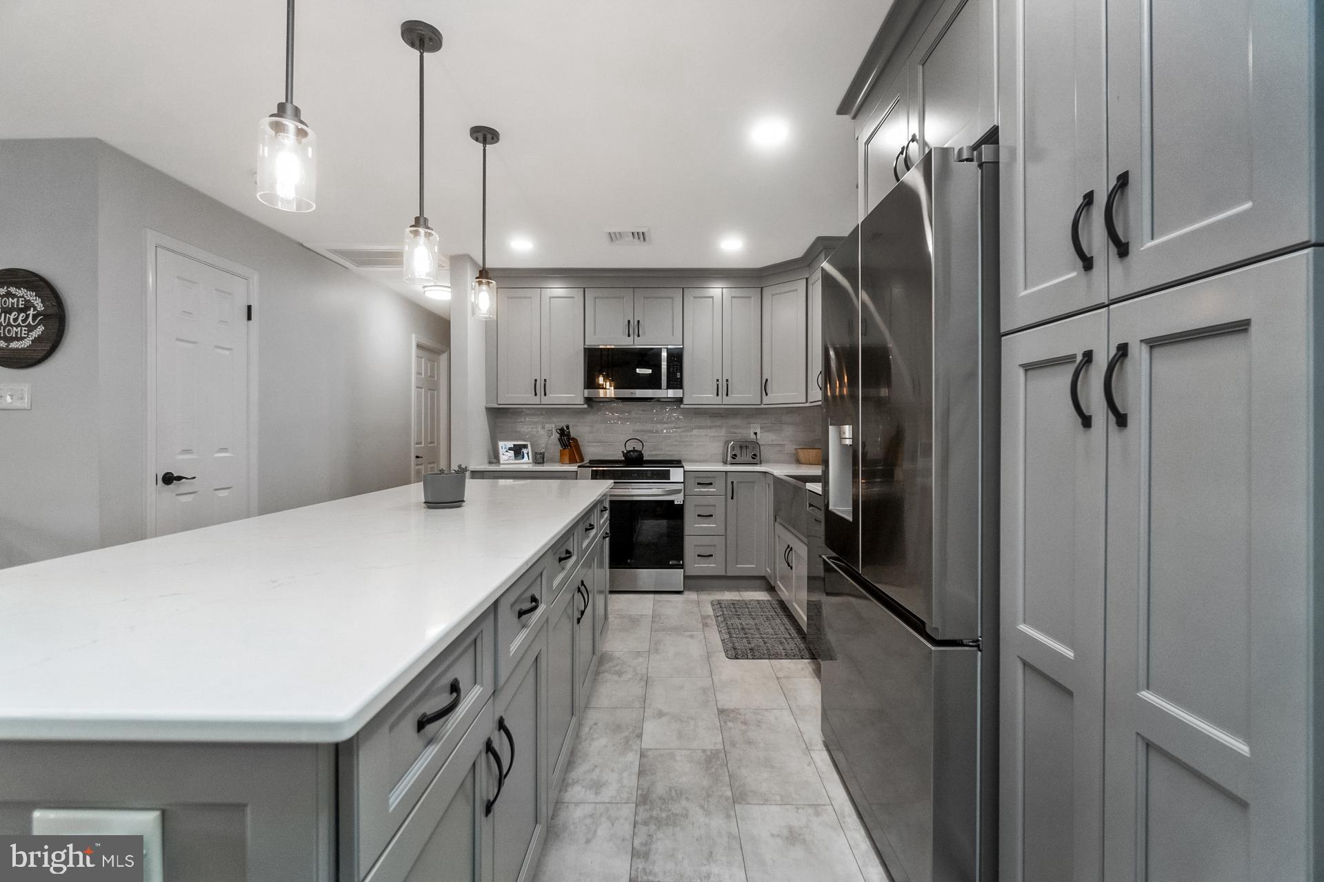 816 Spring City Road Phoenixville, PA 19460 - Photo 17 of 59 Kitchen