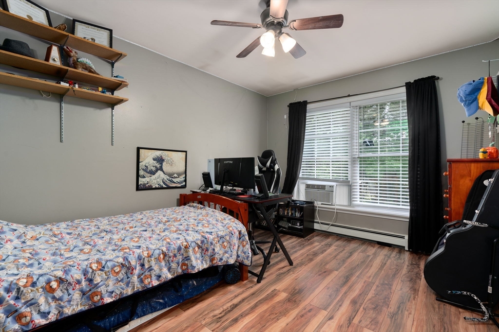 12 Charlton Road Dudley, MA 01571 - Photo 19 of 30