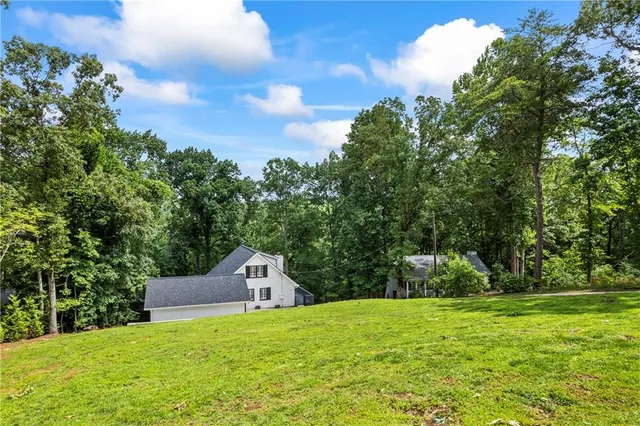 $835,000 | 88 Toto Creek Drive West, Dawsonville, GA 30534